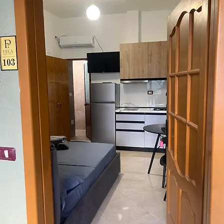 Frea Standart Appartamento Durrës